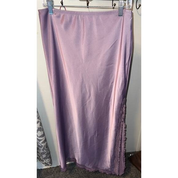 Wild Fable Purple Satin Slip Skirt Size Medium Long Length Skirt - Picture 5 of 8